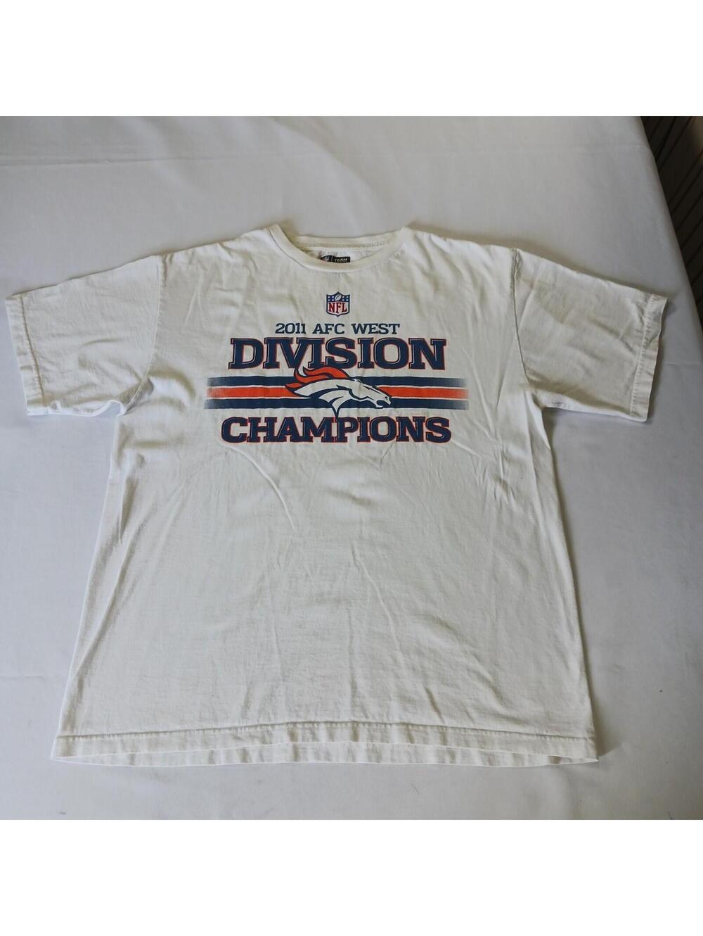 NFL Team Apparel Men's White 2011 AFC West Champions Logo T-Shirt Size Large